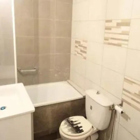 For 2 People Appartement Aix-les-Bains